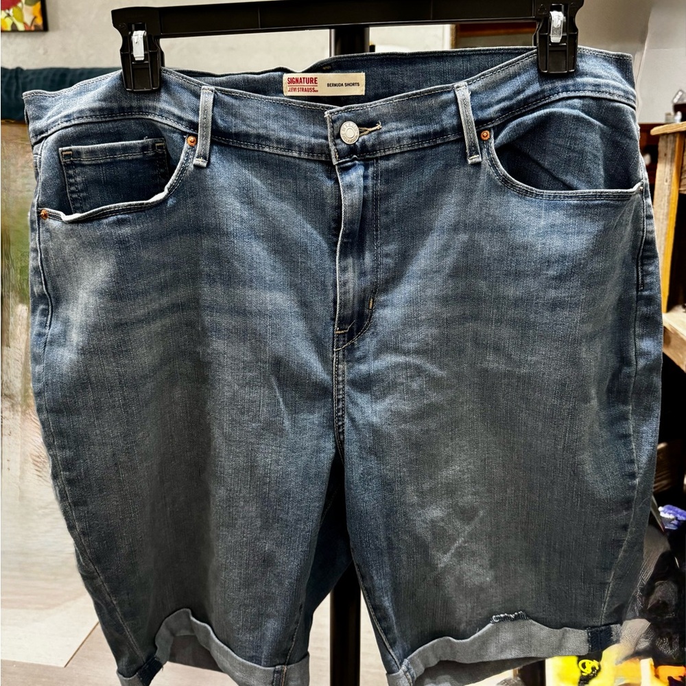 Levi's Women's Blue Denim Shorts
